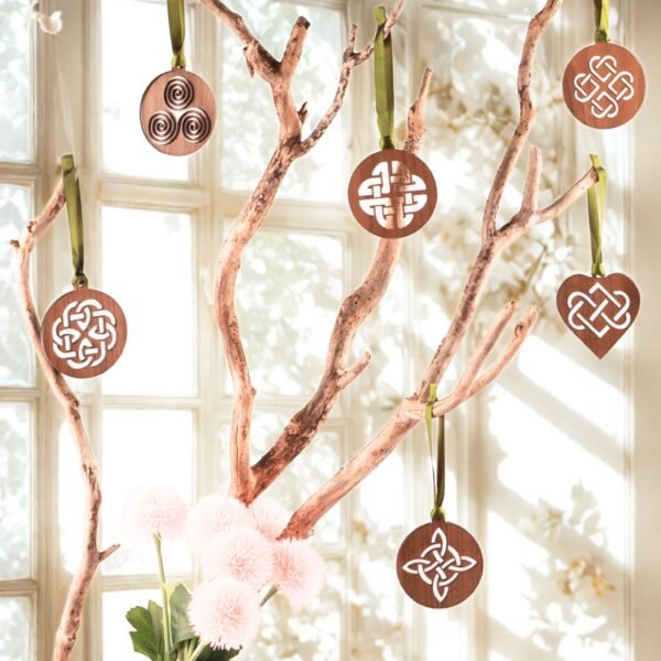 The Love Knot Hanging Decoration - Image 5
