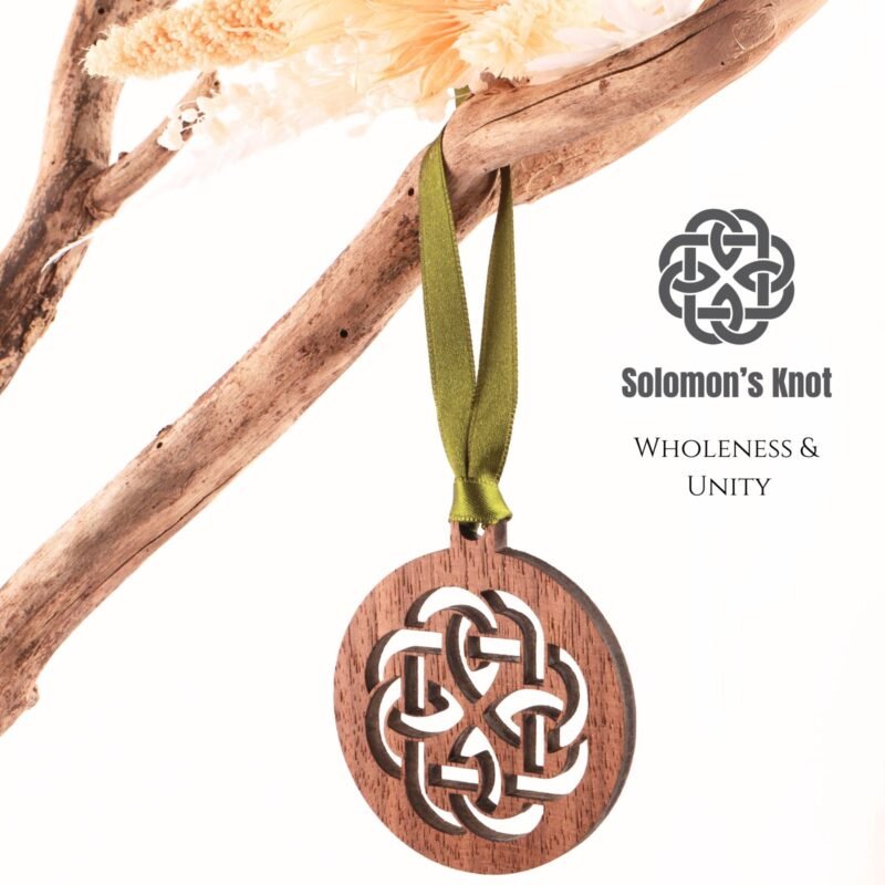 Solomon’s Knot Hanging Decoration