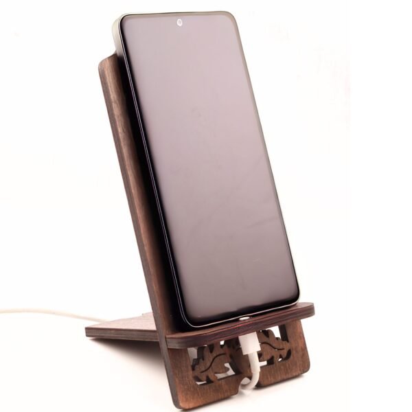 The Badger Phone Stand - Image 6